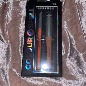 Colour Spell lip Set  Peach Liner and creme